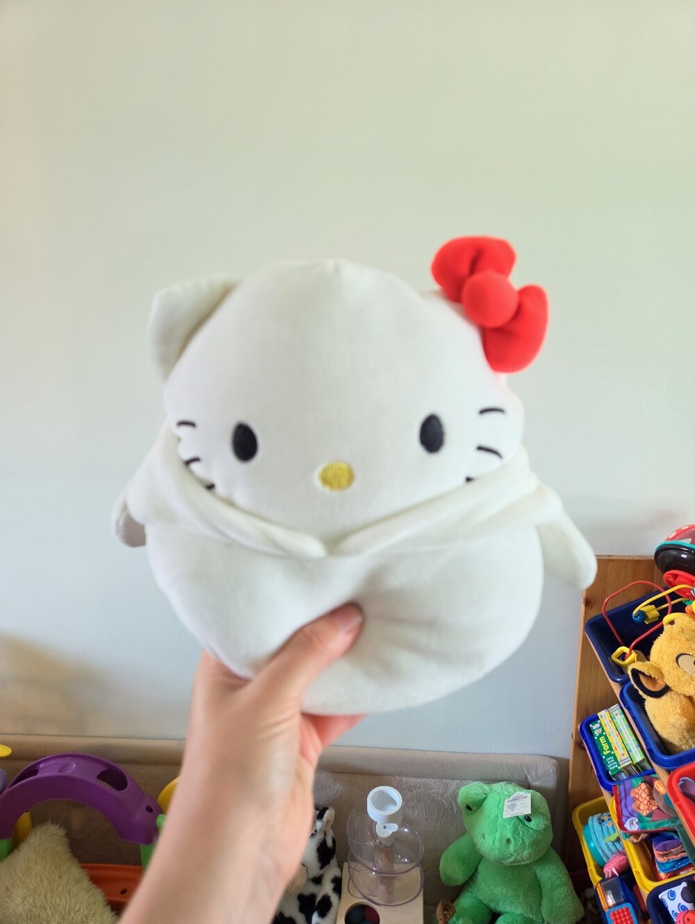 Easter Hello Kitty Squishmallows In Cinnamoroll Hoodie 8" Little Plush Toy - Picture 5 of 8